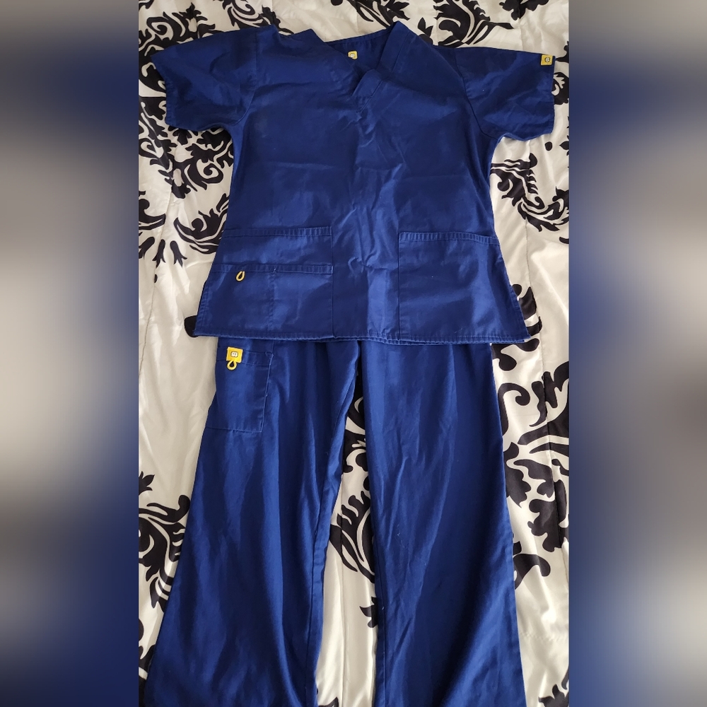 WonderWink Royal Blue Scrub Top And Bottoms with Yellow Details